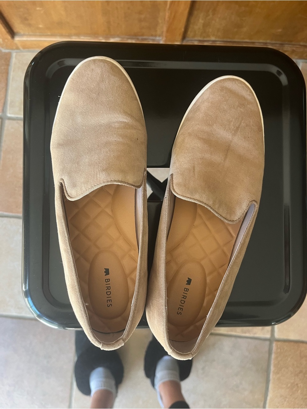 Birdies women’s  Slip-On Loafers in Light Brown Suede